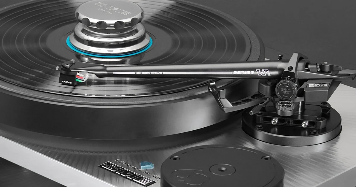 SME Brazo SME Series VA sobre un giradiscos SME