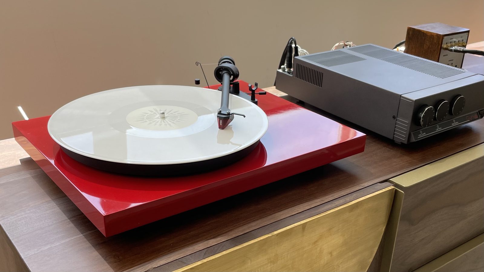 Stereo Vintage — 3