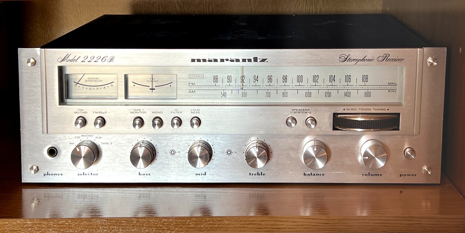Stereophonic Receiver 2226B Marantz