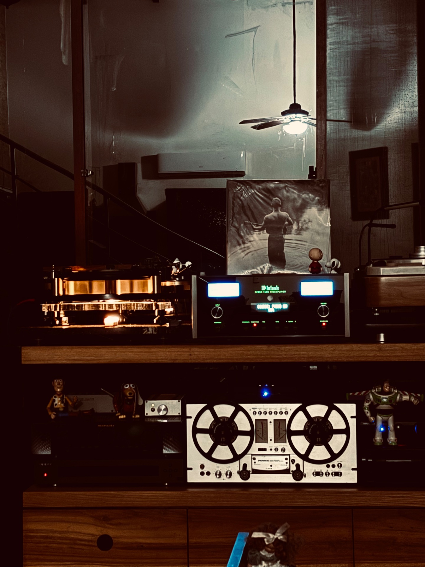 McIntosh C2500