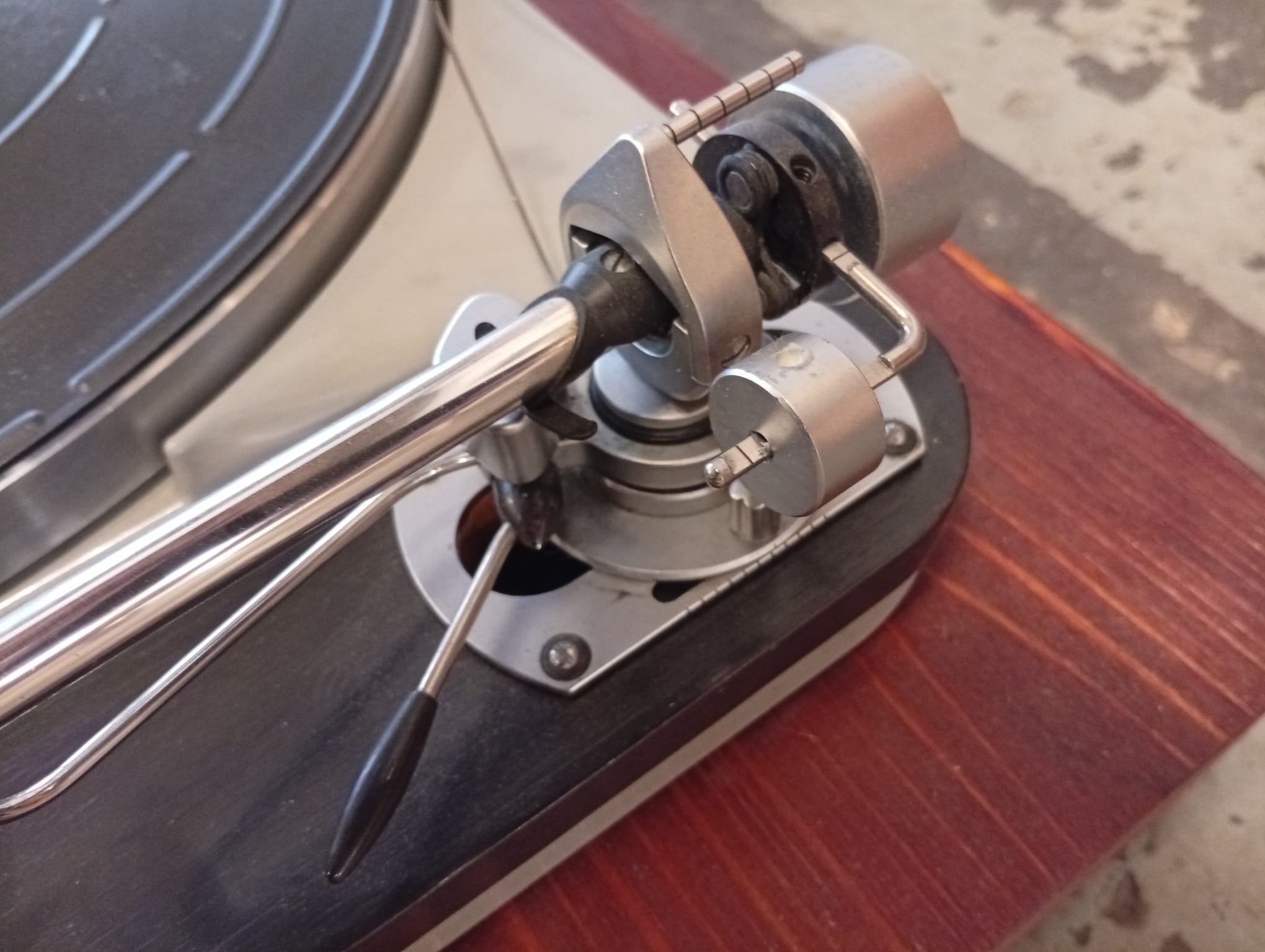 Thorens TD 124 MK II + SME 3009 - imagen 3