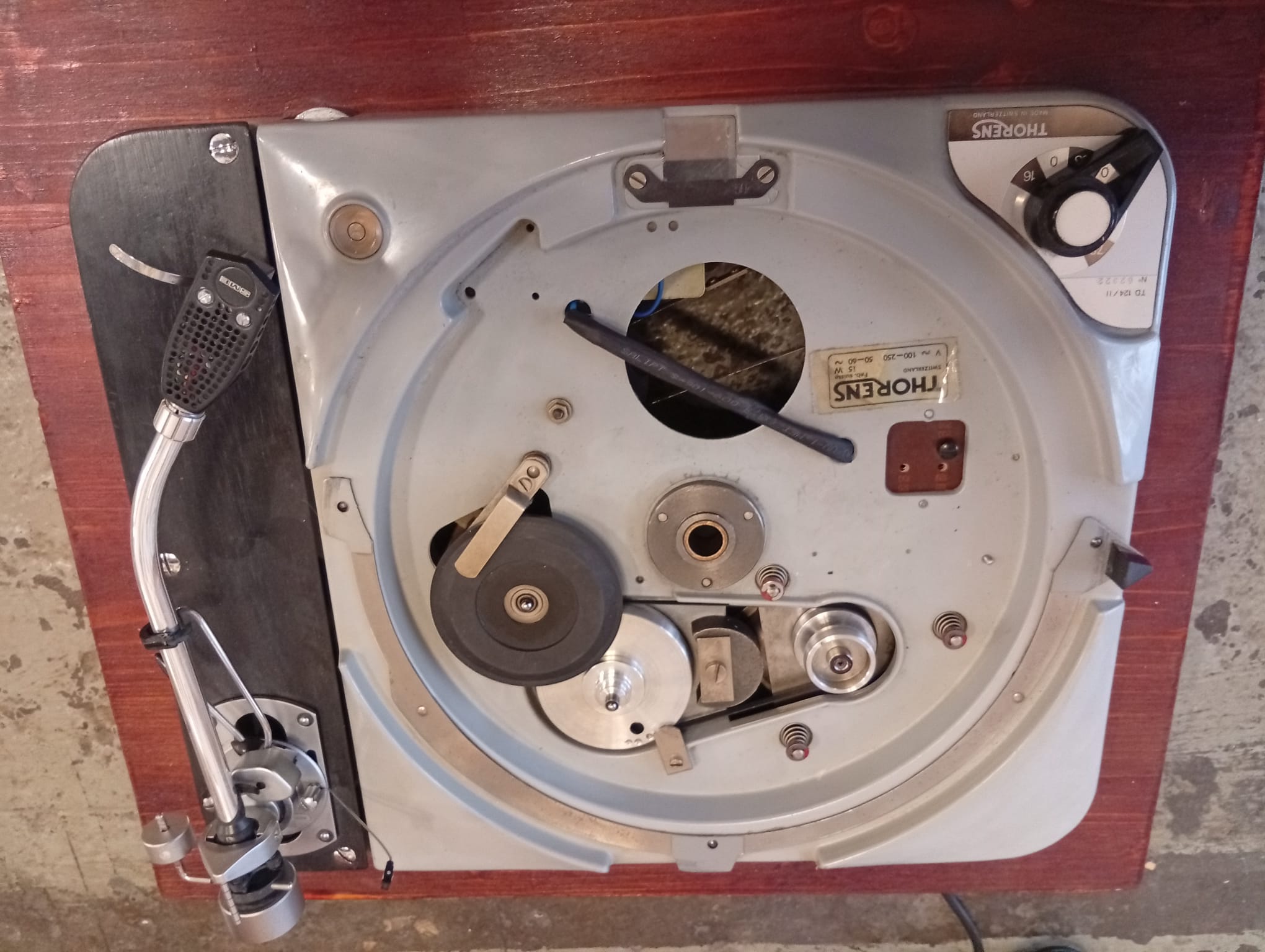 Thorens TD 124 MK II + SME 3009 - imagen 6