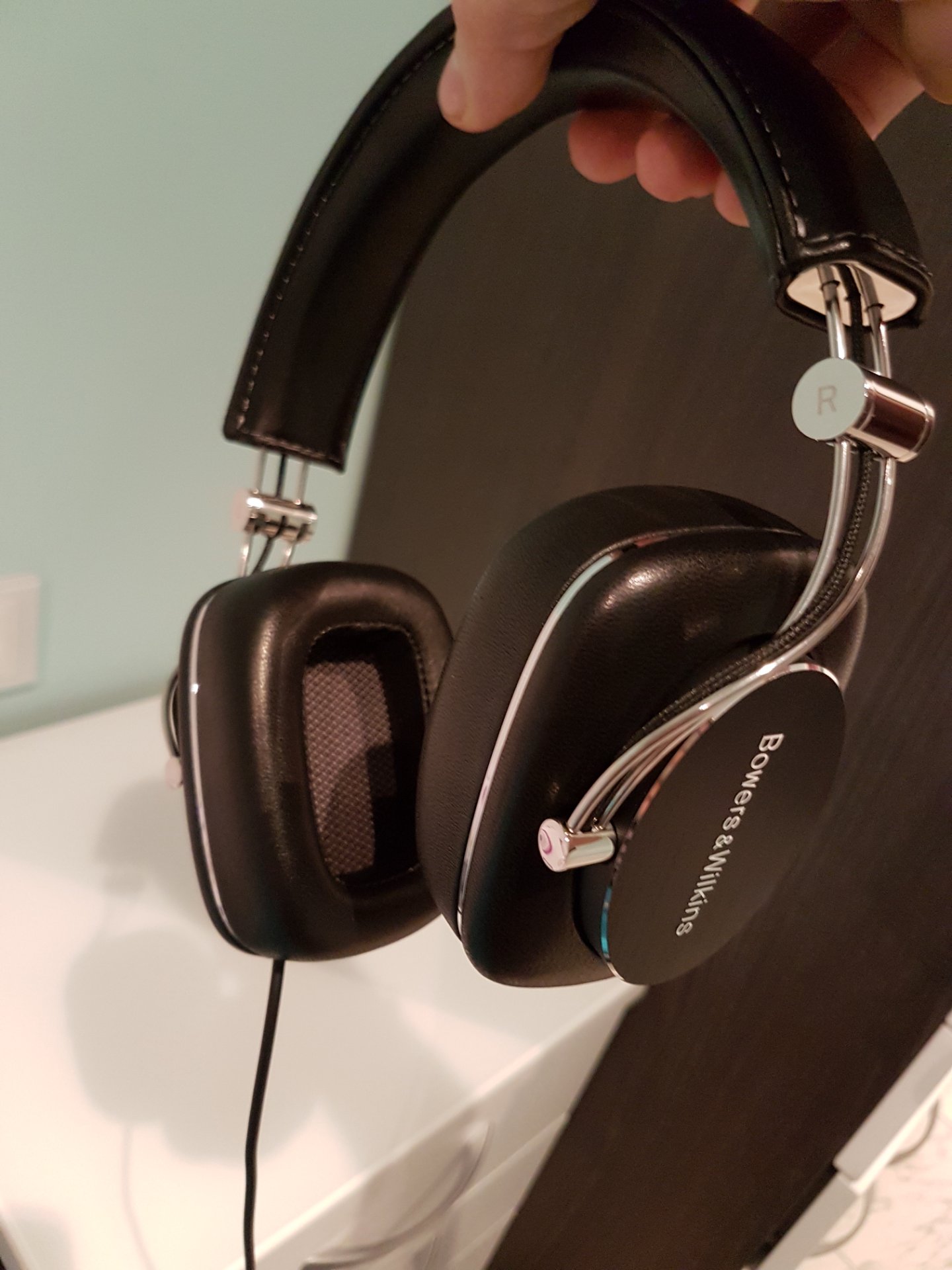 Bowers & Wilkins P7