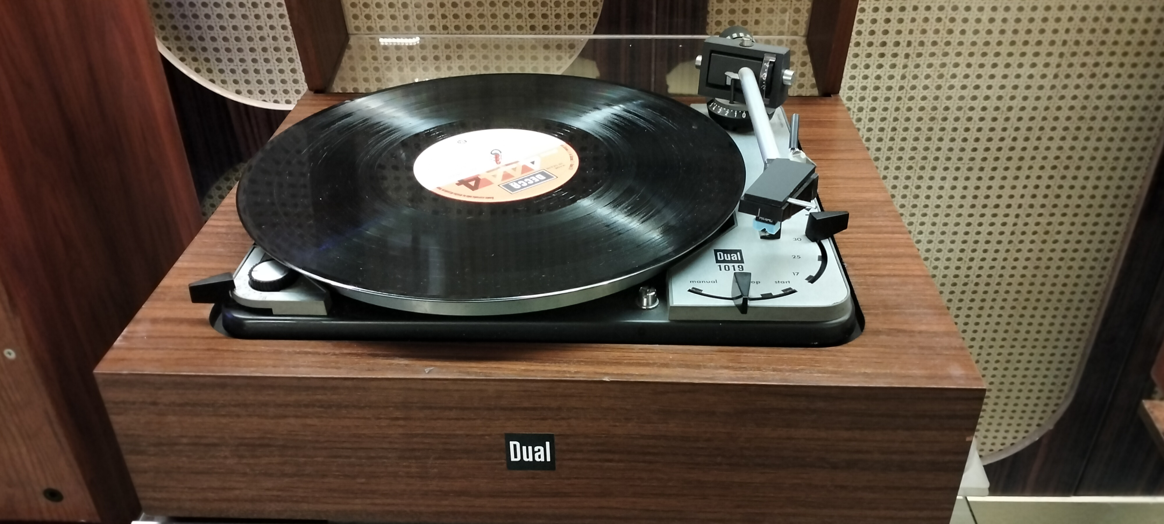 Thorens TD150 - imagen 10