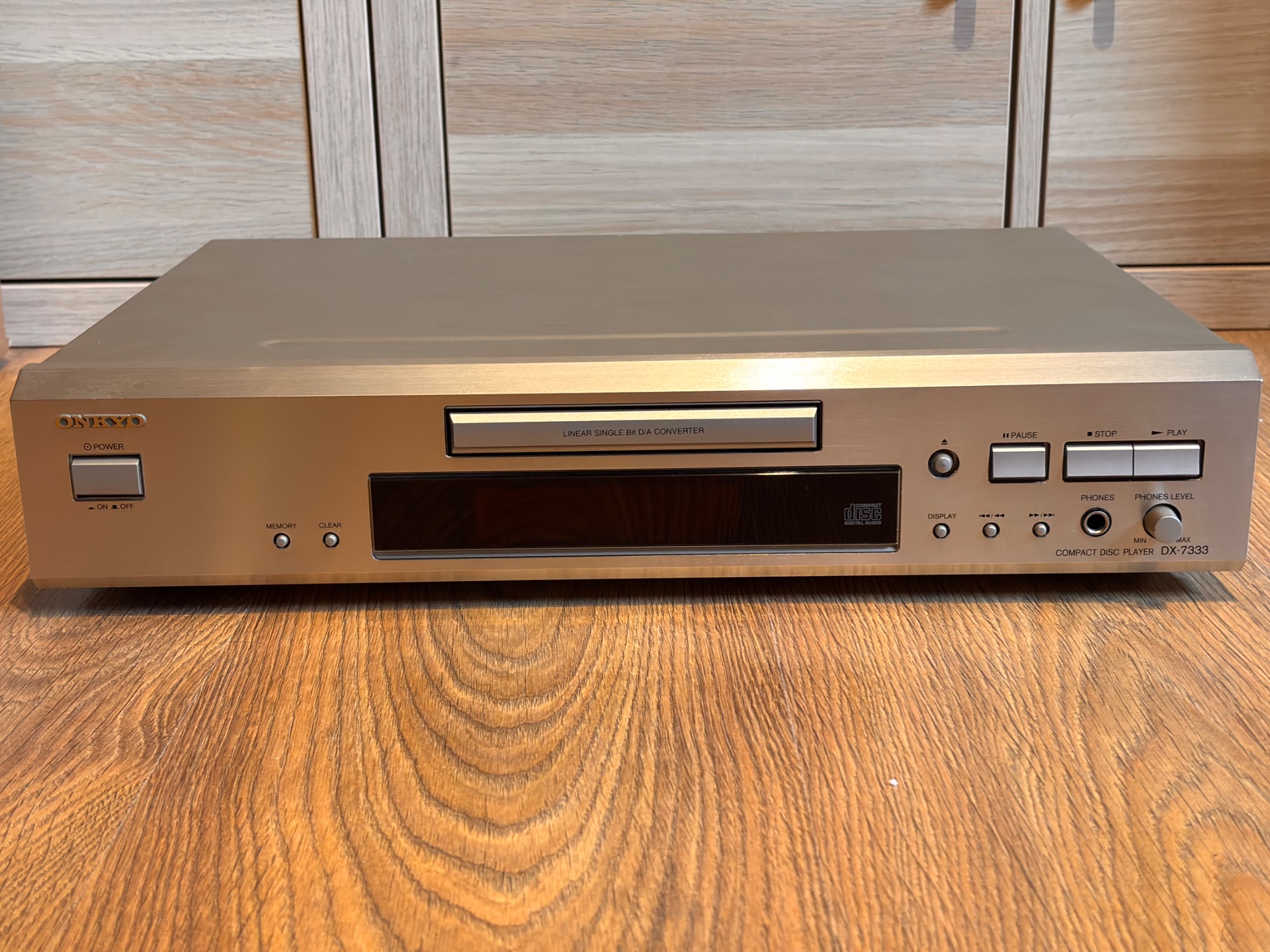 Onkyo DX-7333