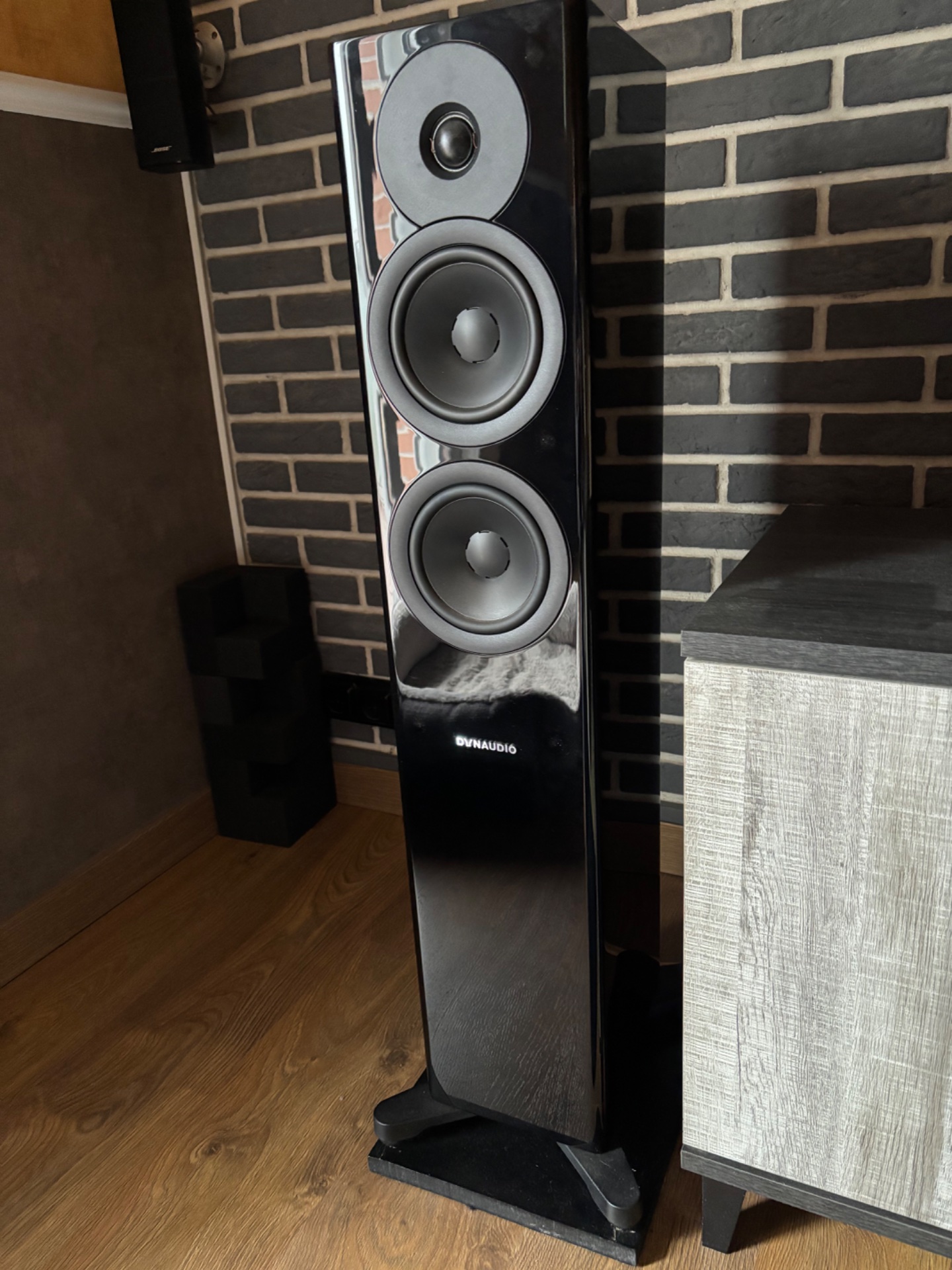Dynaudio Evoke 30