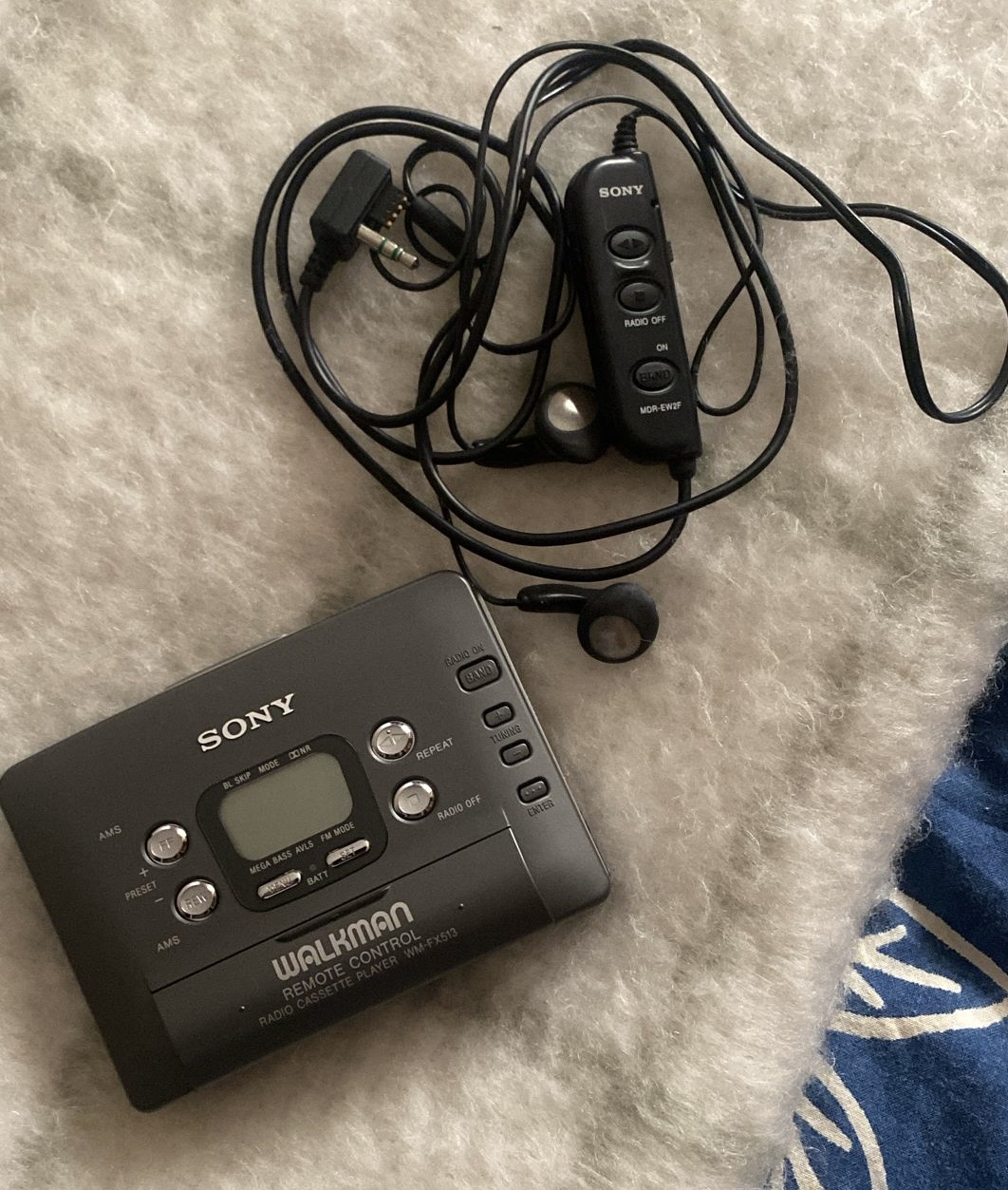 Sony WM-FX513