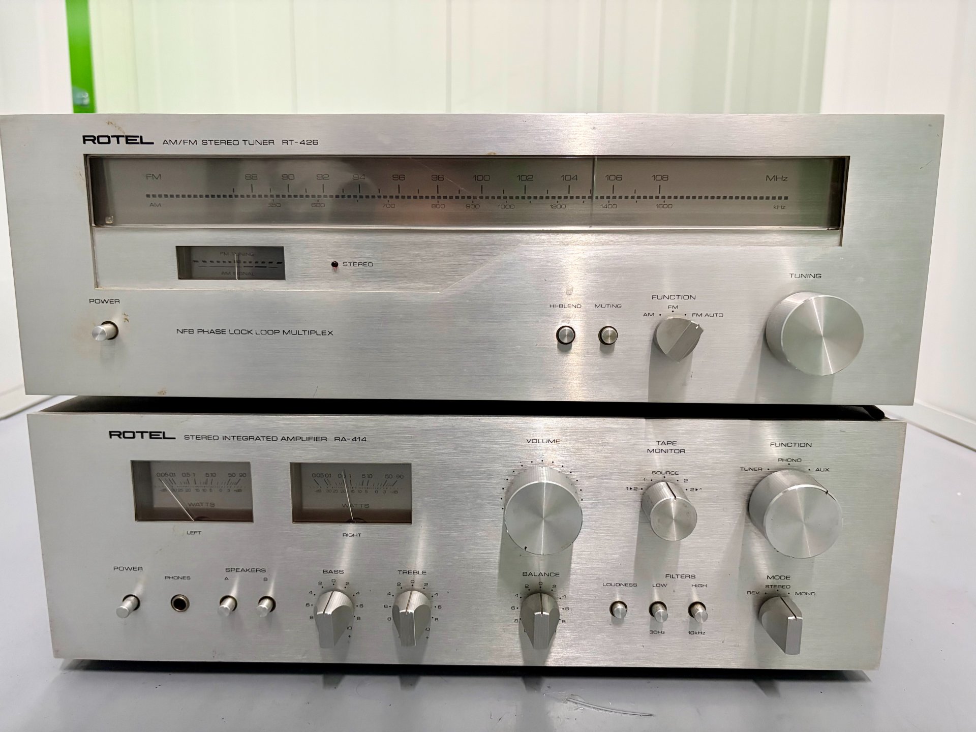 Rotel RA-414 / RT-426