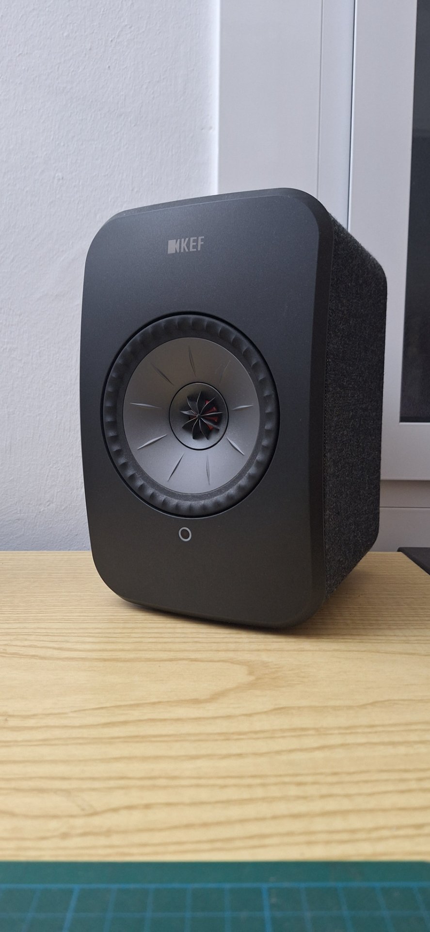 Altavoces activos Kef