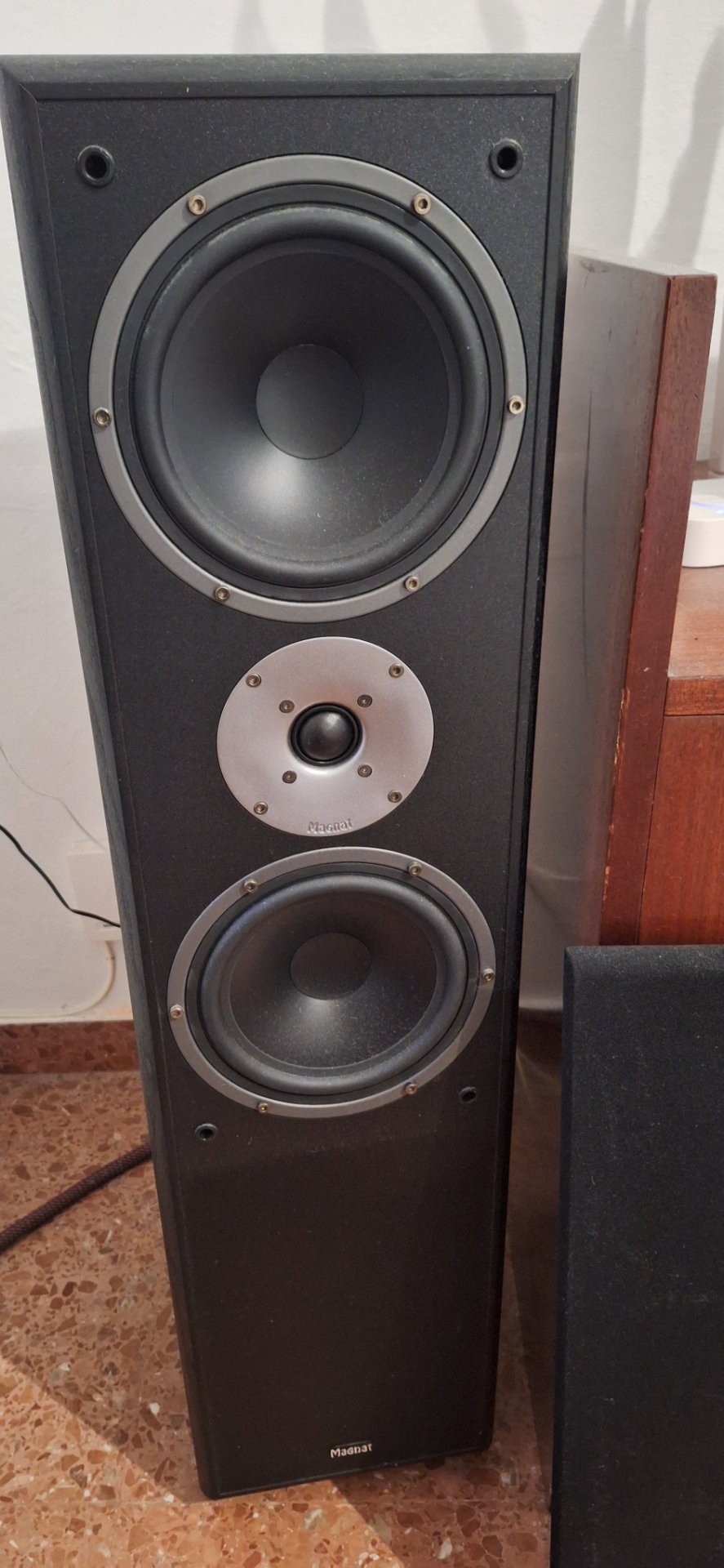 Magnat Supreme 802 - imagen 3