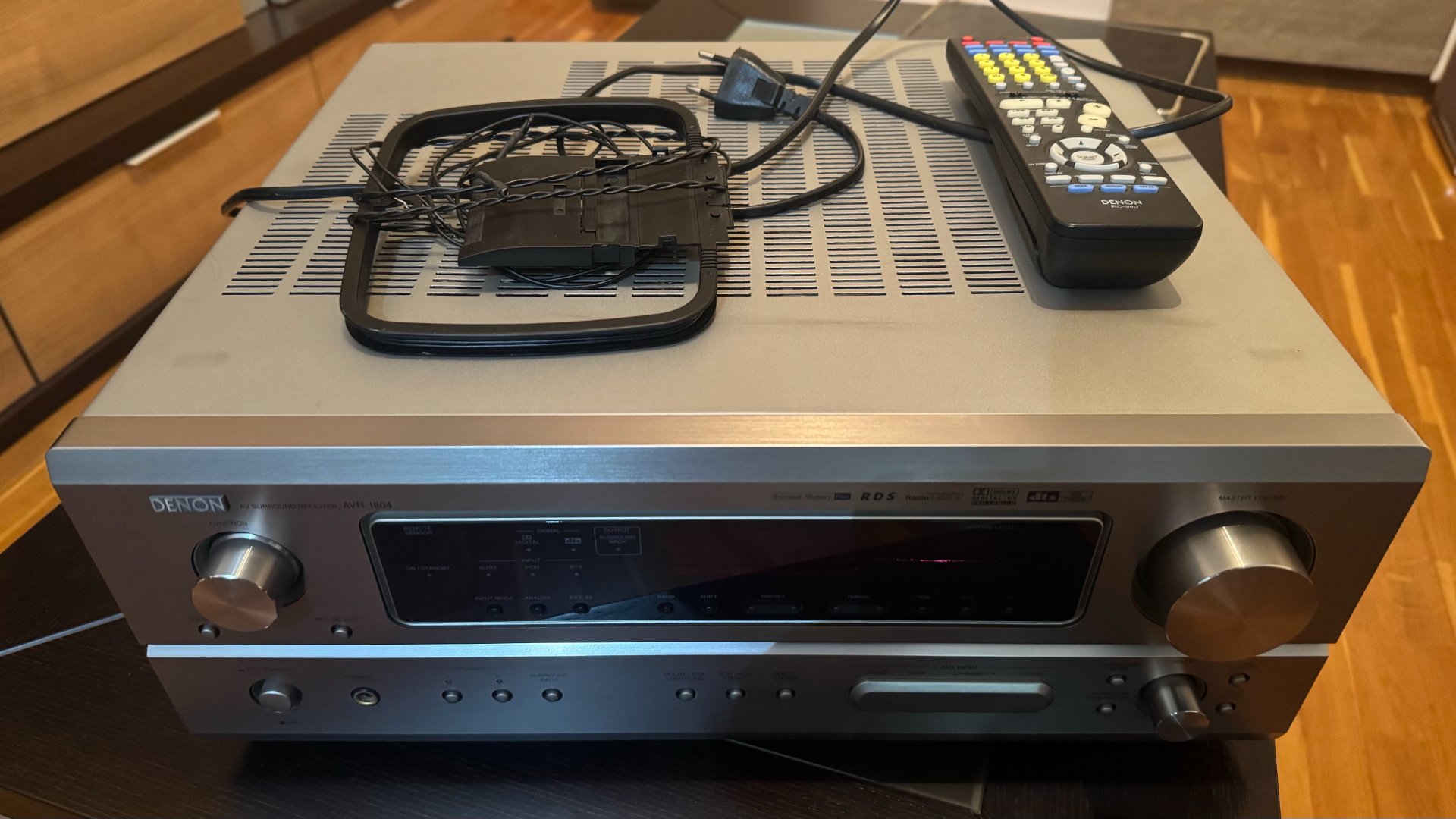 Receptor AV DENON AVR-1804