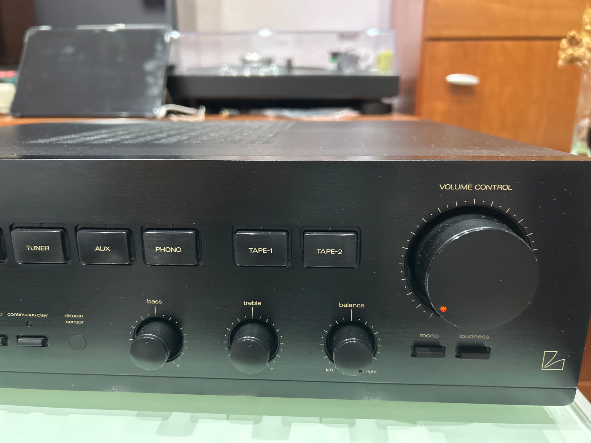 Luxman - imagen 3