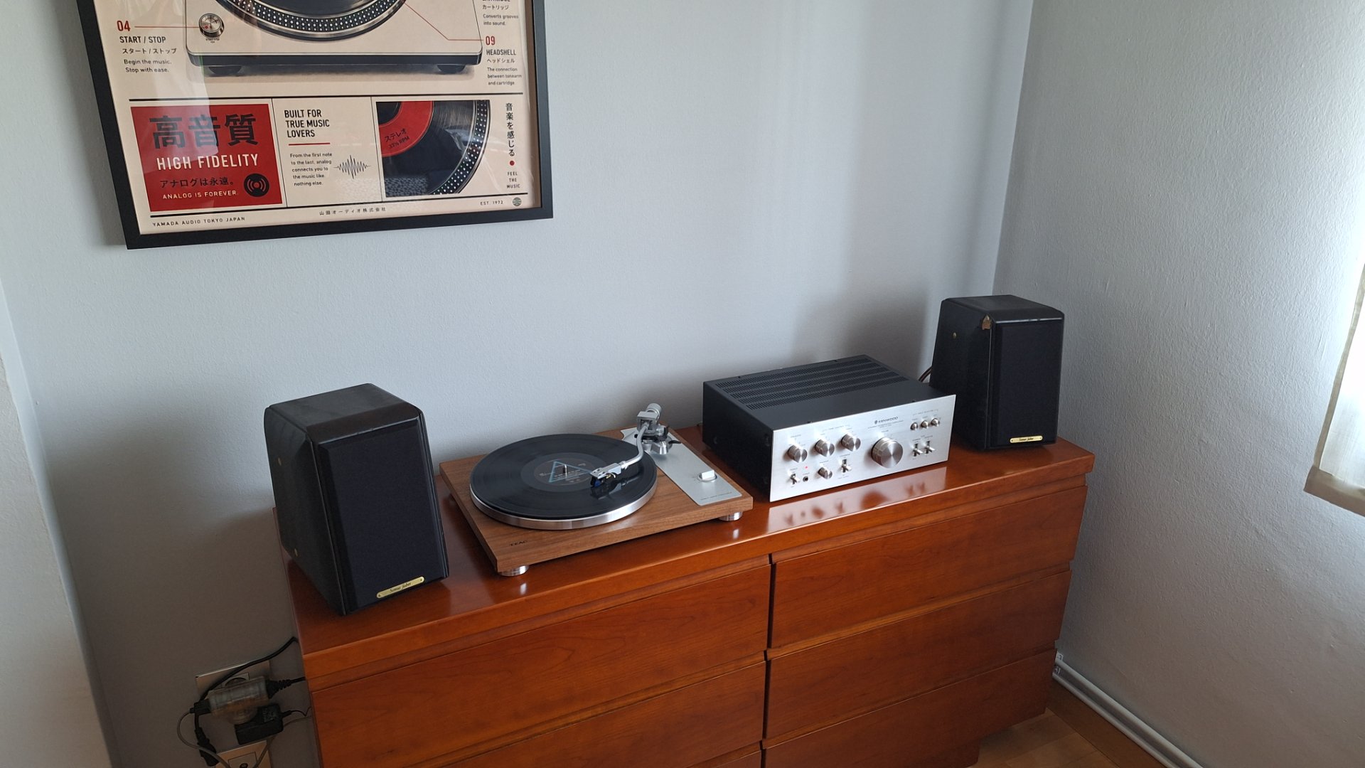 Giradiscos TEAC