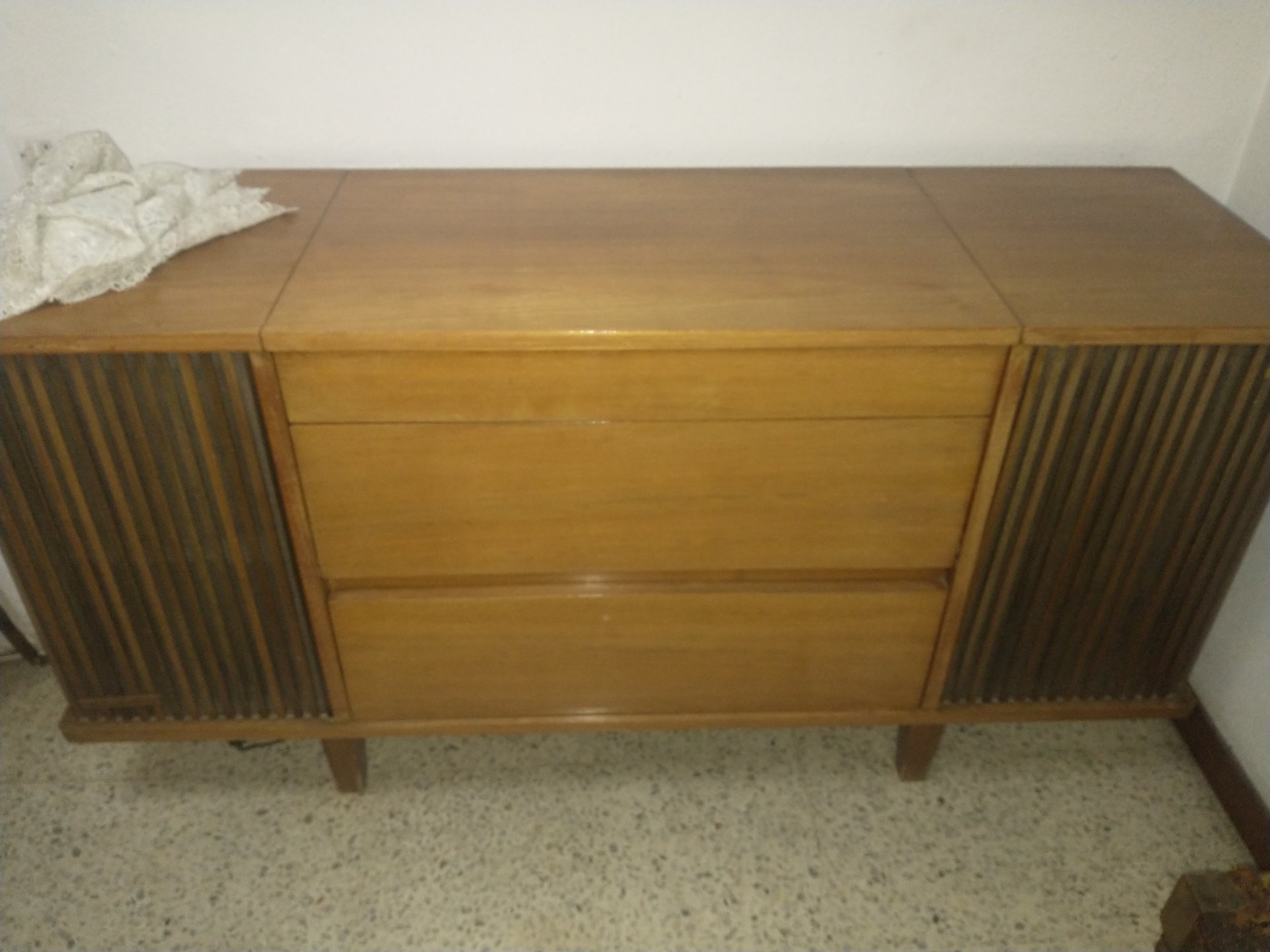 TOCADISCOS VINTAGE - imagen 5