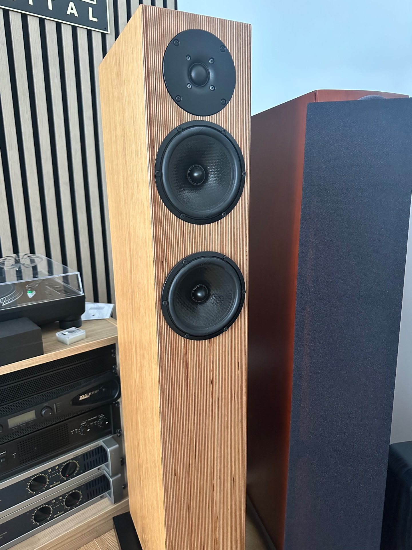 Altavoces de columna