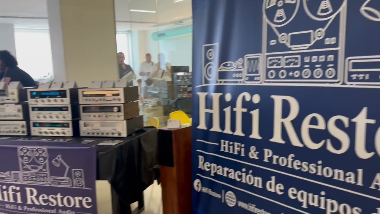 Paseo por los stands: HiFi Restore, Ultra-Local Records y Criterio Audio