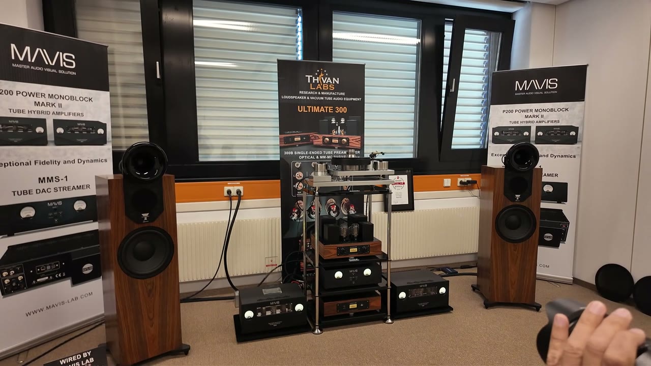MAVIS · HIGH END Viena 2026