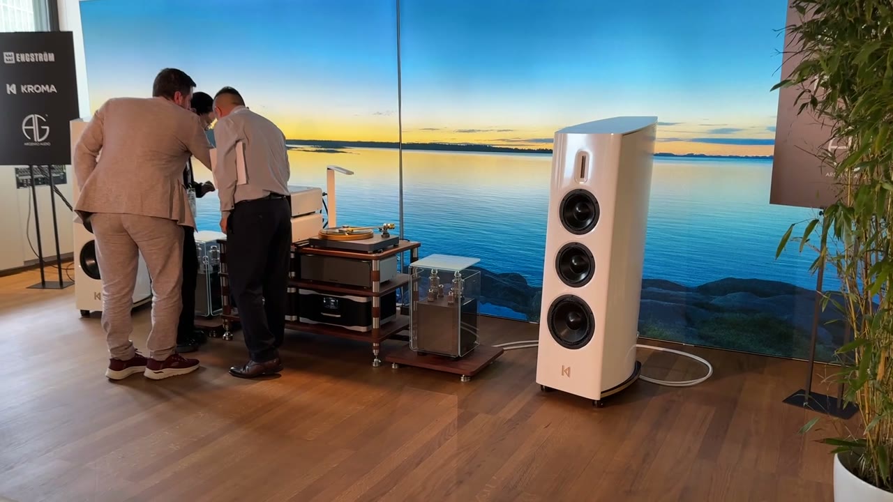 Engstrom + Kroma · HIGH END Viena 2026